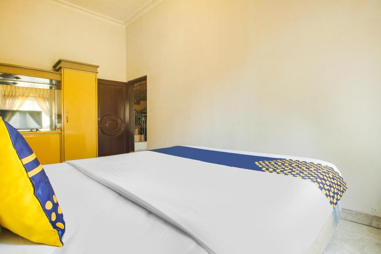 Spot On 91620 Skypiea Guest House 타시크말라야 외부 사진